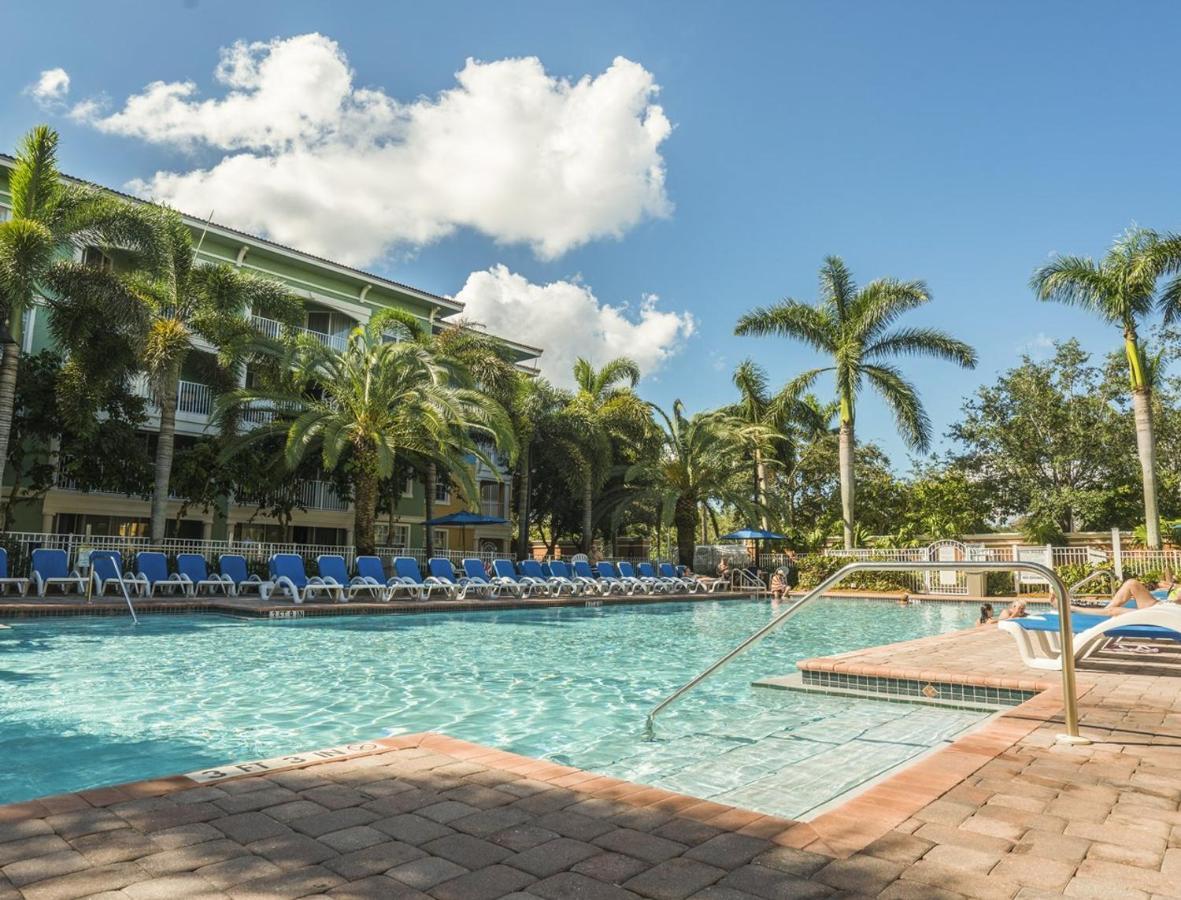 Mizner Place At Weston Town Center, Fort Lauderdale Exterior photo